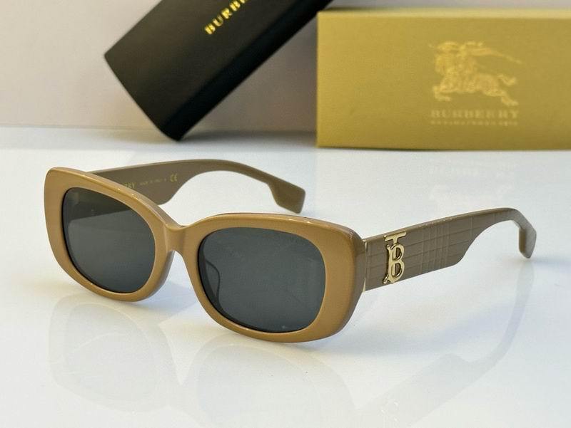 Burberry Sunglasses 85